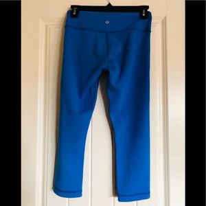 LuluLemon Wunder Under Cropped Pants - Reversible